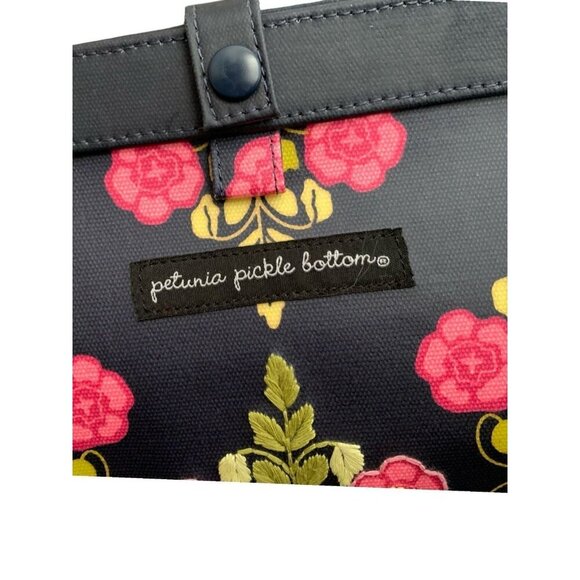 Petunia Pickle Bottom Diaper Bag - Clutch Style - Picture 3 of 6